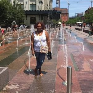 Meet your Posher, Rossy